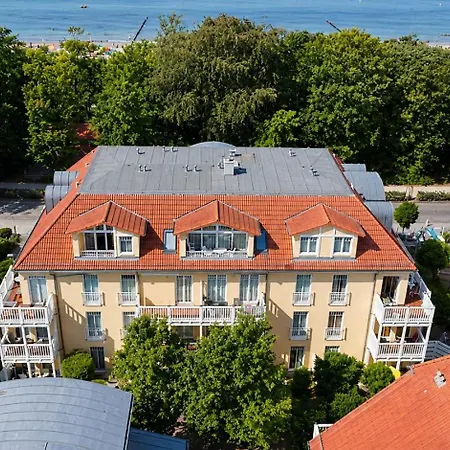Duenenschloss * Ostseebad Kühlungsborn